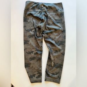 Lululemon camo pattern below the knee pants.